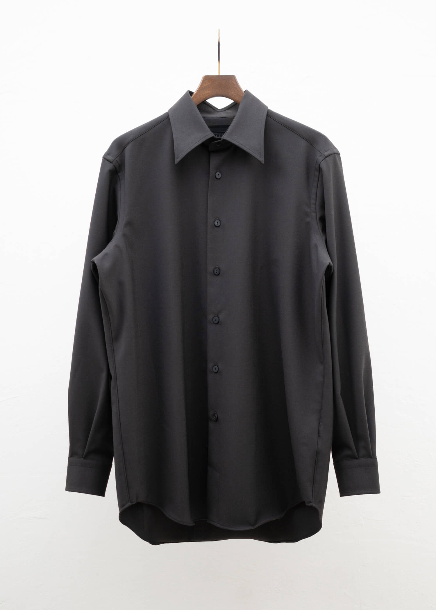 ZIIIN  """"""""BEARSLEY"""""""" LONG POINT COLLAR SHIRT / DARK BROWN