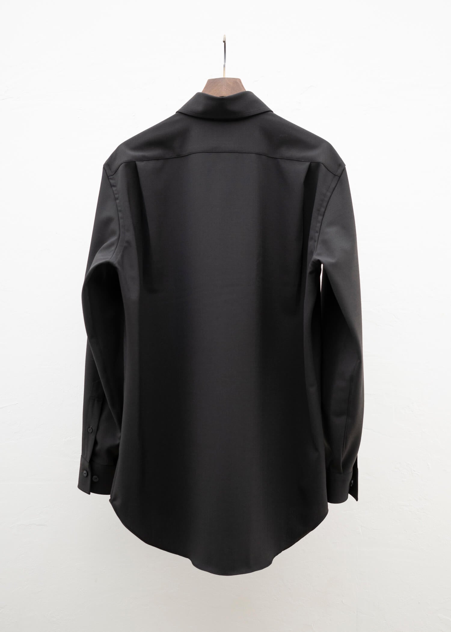 ZIIIN """"""""BEARSLEY"""""""" LONG POINT COLLAR SHIRT / DARK BROWN