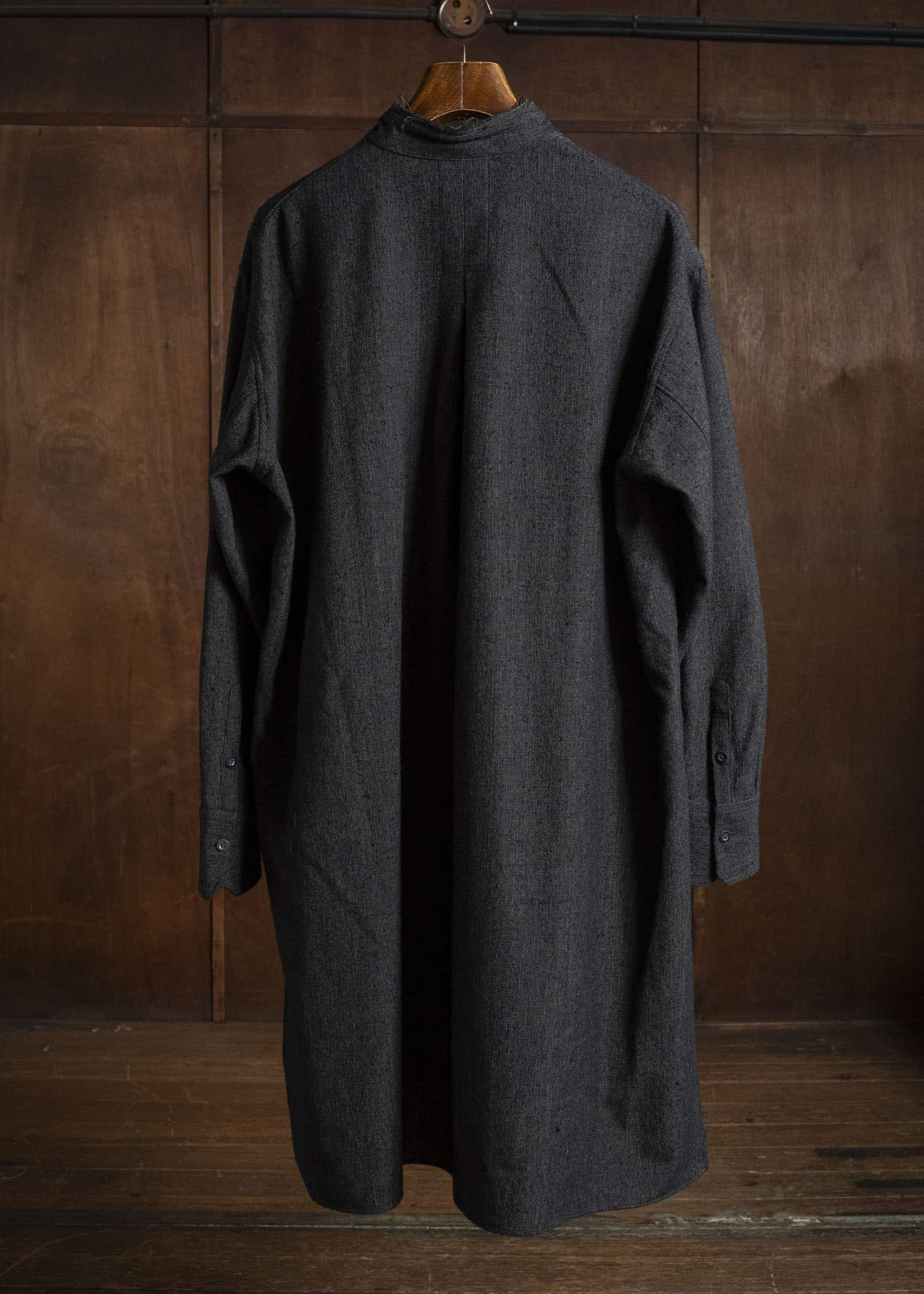 KLASICA 26F-SH42-B65 'SH-042 Stand Collar Long Tail Shirts Cacao nib