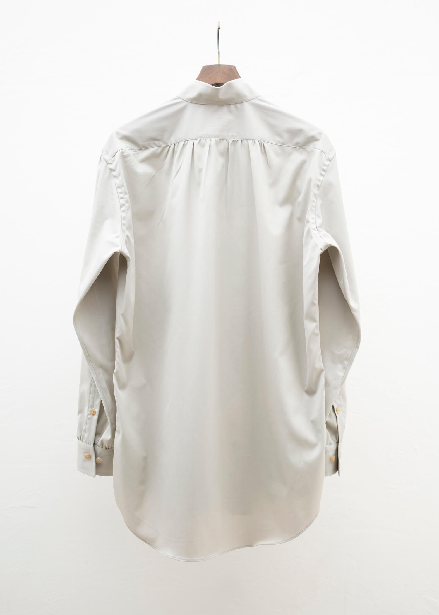 ZIIIN """""""""""""""""""""""""""""""""KAFKA"""""""""""""""""""""""""""""""""" STAND COLLAR GATHER SHIRT / GREIGE