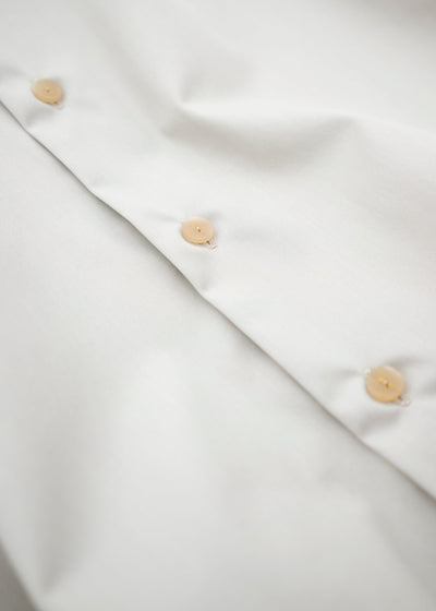ZIIIN """"""""BEARSLEY"""""""" LONG POINT COLLAR SHIRT / GREIGE