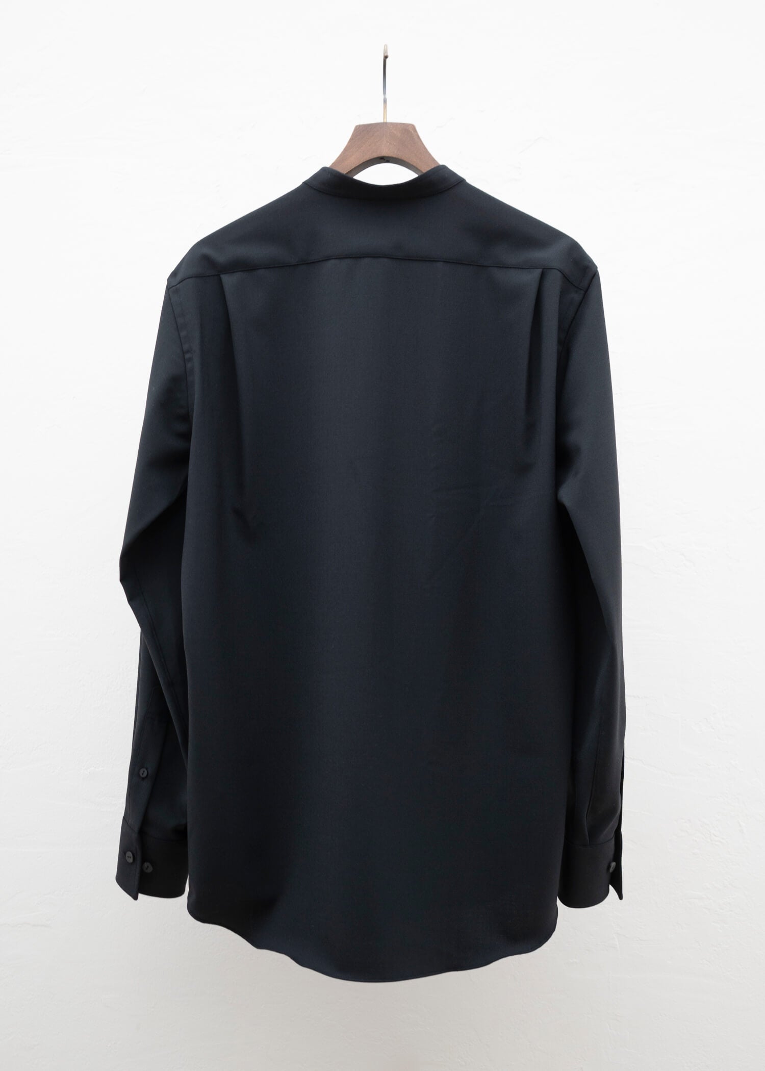 ZIIIN """"""""KOHBOU"""""""" HENRY NECK SHIRT / BLACK