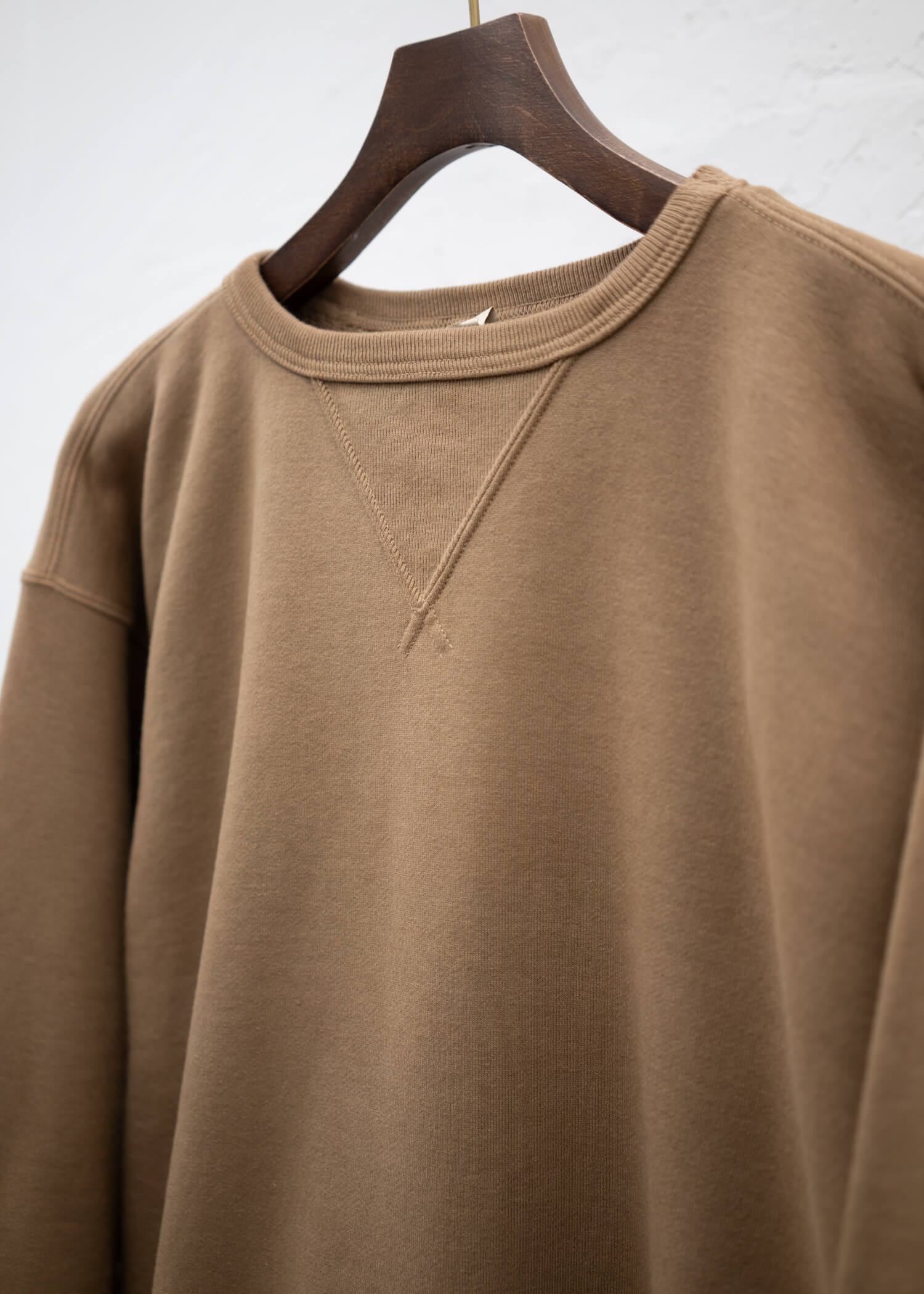 Taiga Takahashi LOT .603 SWEAT SHIRT CAMEL