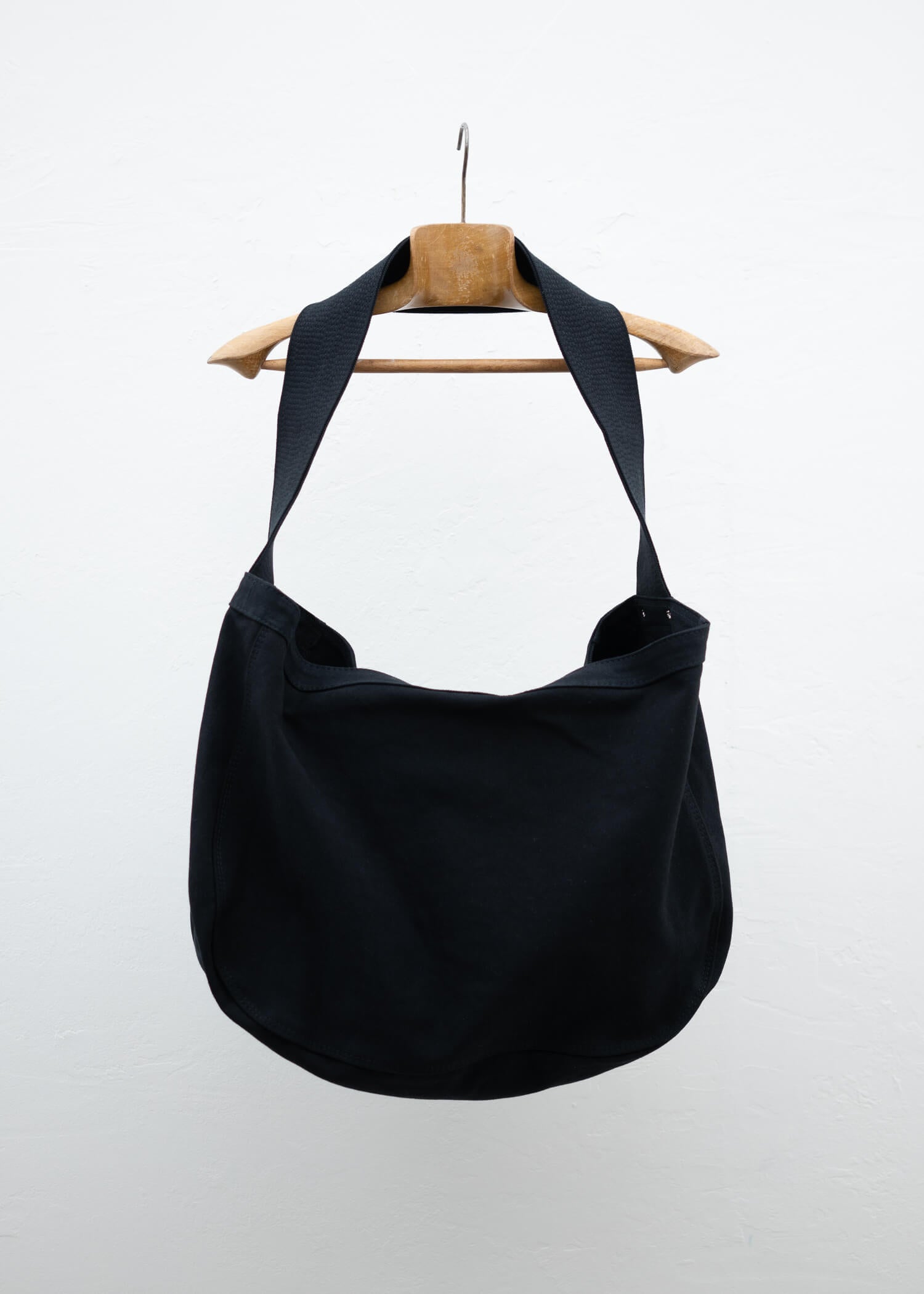 Taiga Takahashi LOT .004 NEWSBOY BAG BLACK