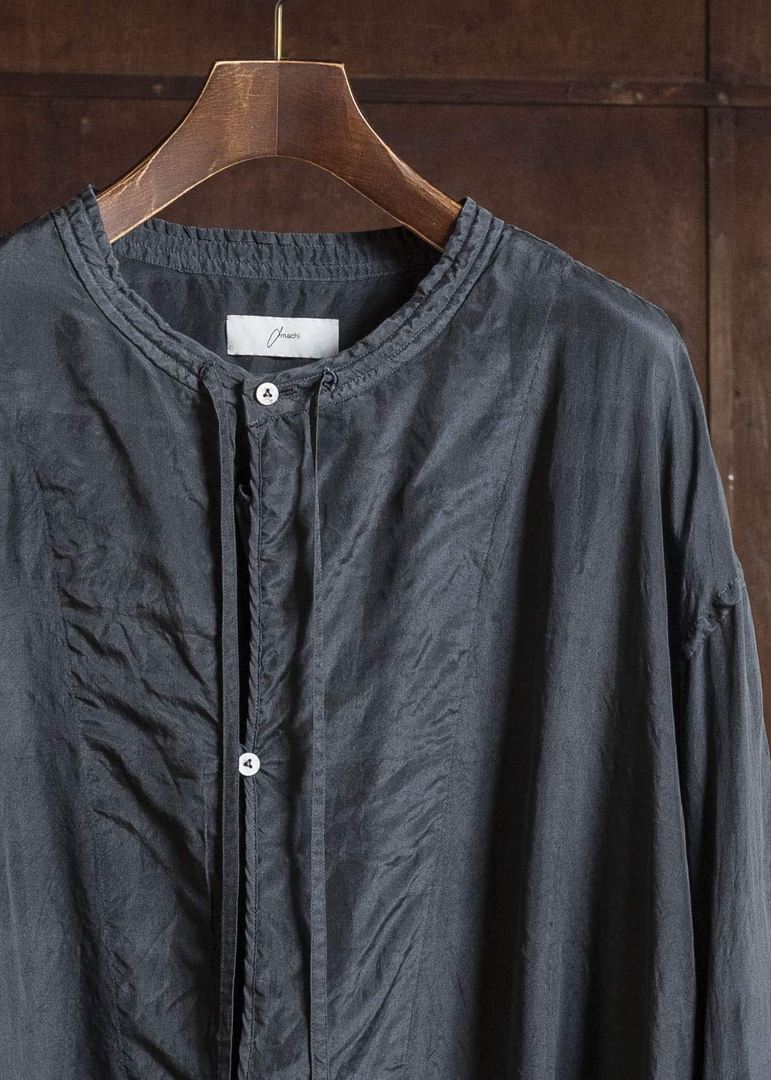 amachi. Kashmir Silk Shirt AY18S-1055-26SS Dark Blue Green