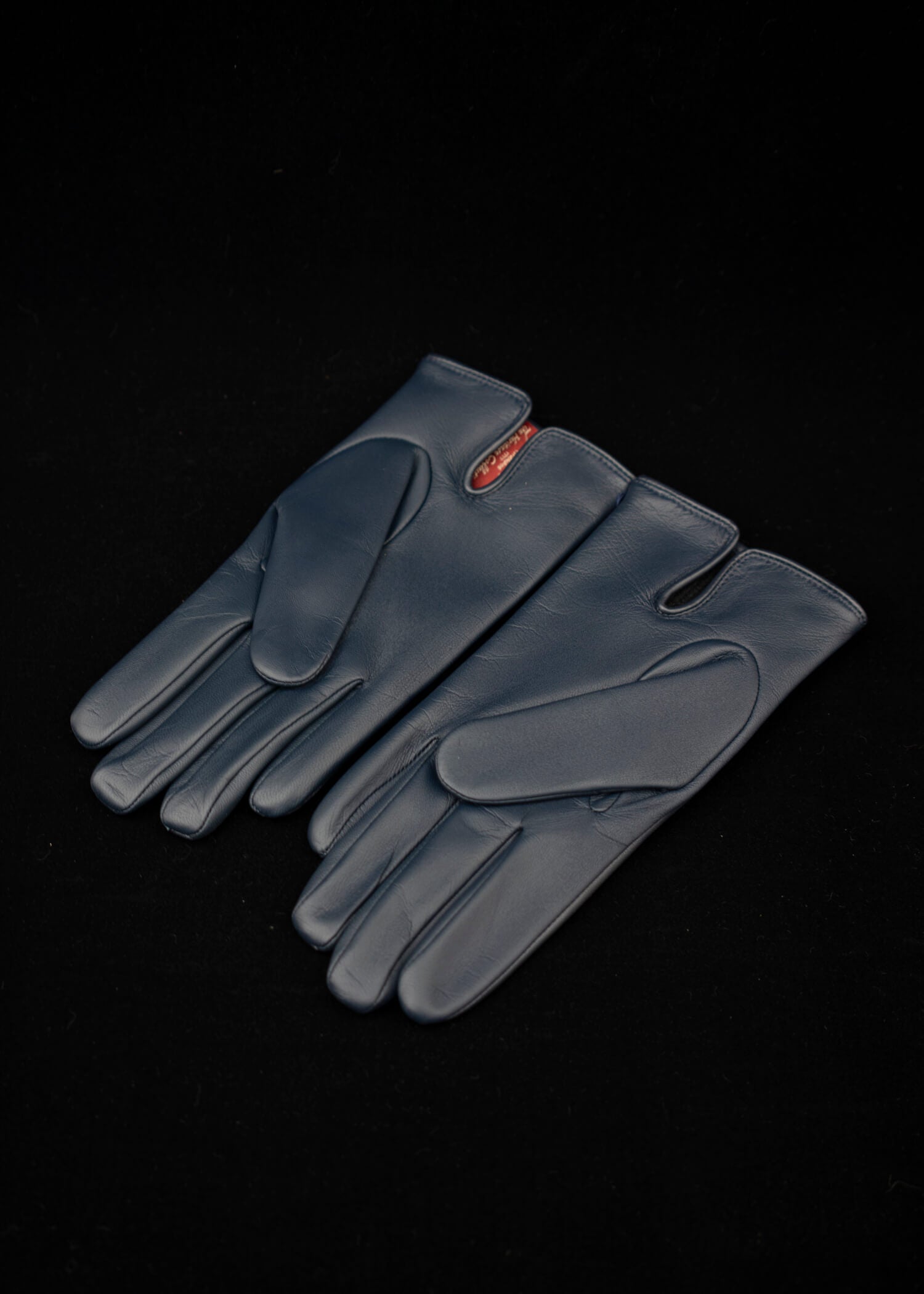 DENTS Hairsheep Finest 3ply Scottish CashmereGloves NAVY 15-1116 Abercairney