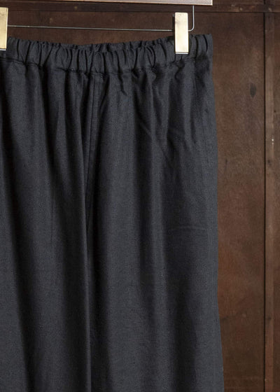 shi shi 26S1P1BK KYU BI-wide straight trousers BK