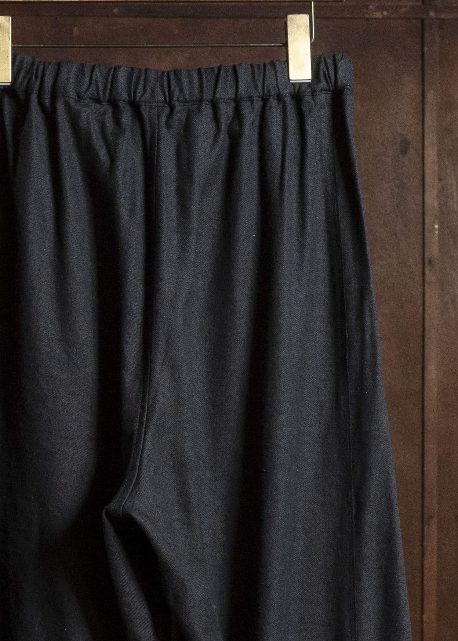 shi shi 26S1P1BK KYU BI-wide straight trousers BK