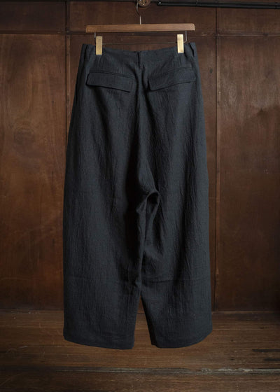 shi shi 26S2P2BK OGRE-wide tapered trousers BK