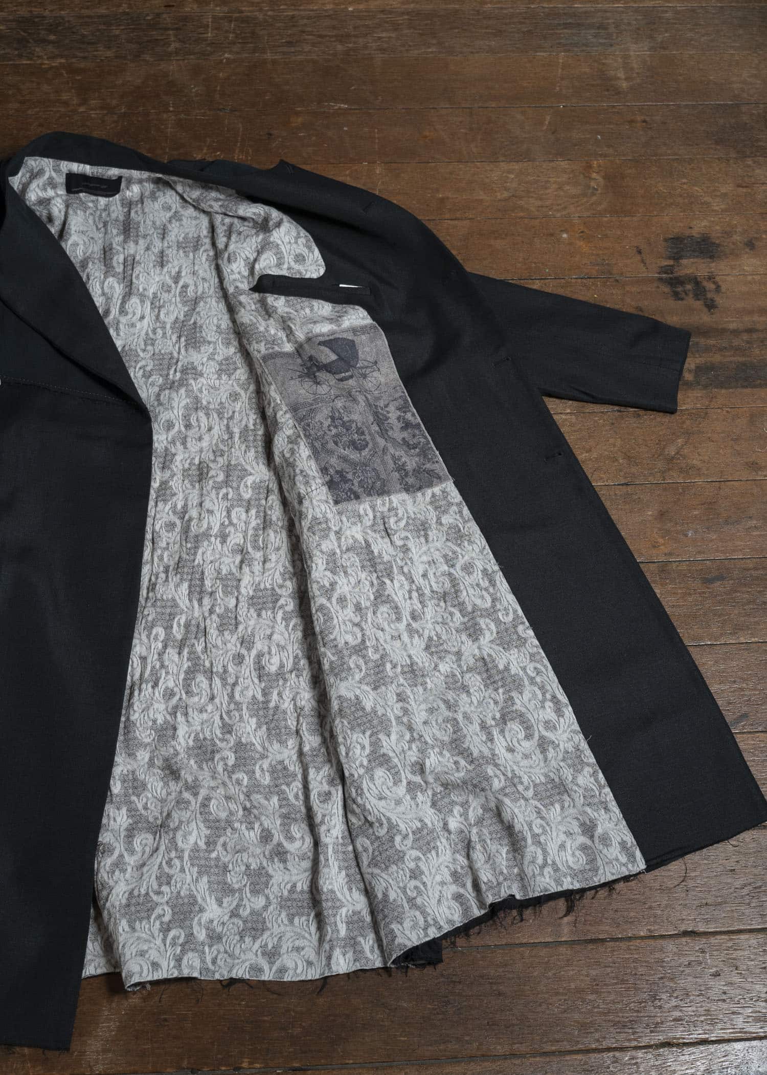 Professor.E GRANDPA'S COAT BLACK 25FW-PE-LC-02