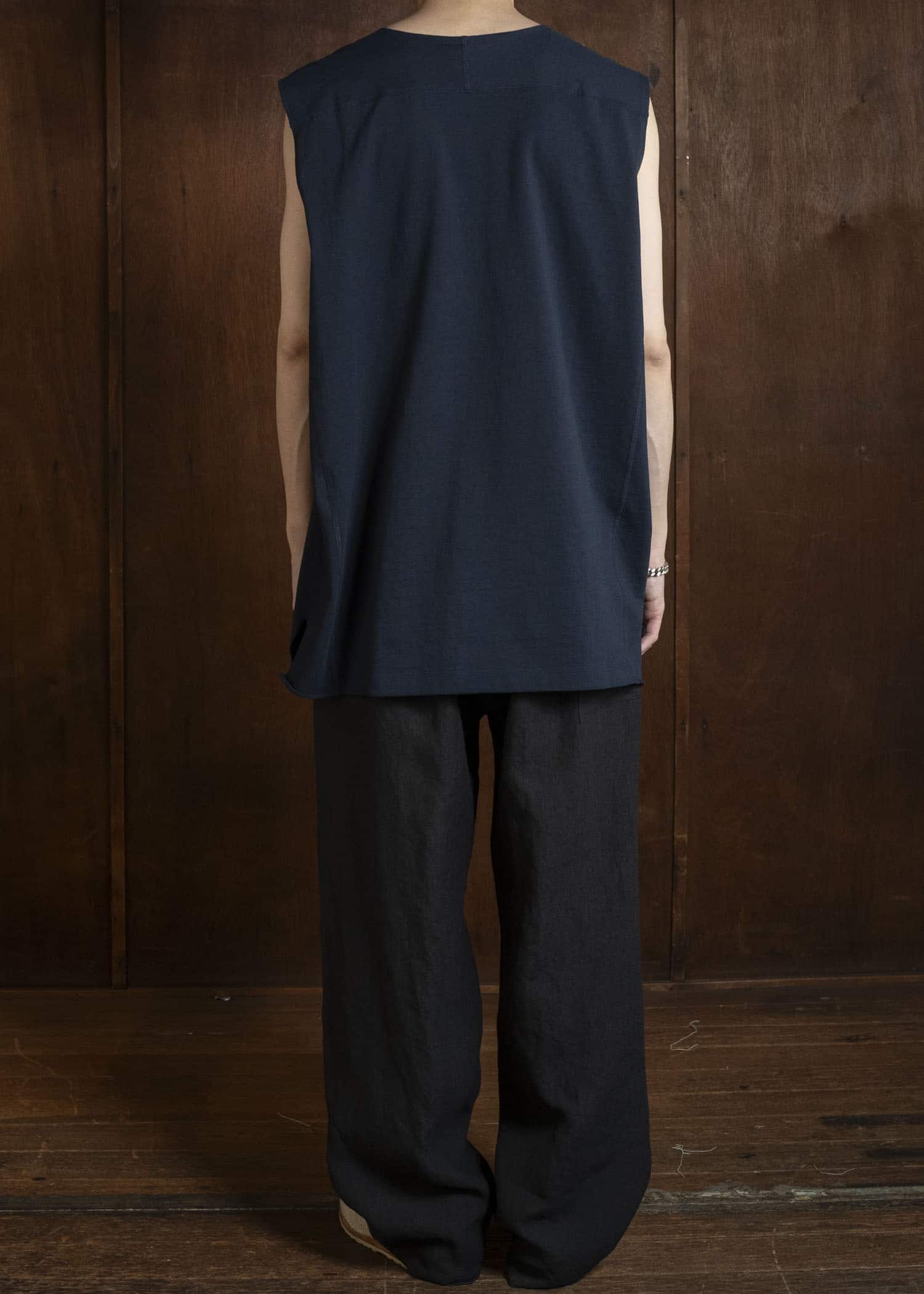 Jurgen Lehl J0162UBM501 - Dark Navy Cotton Slub Jersey Sleeveless Top Dark Navy