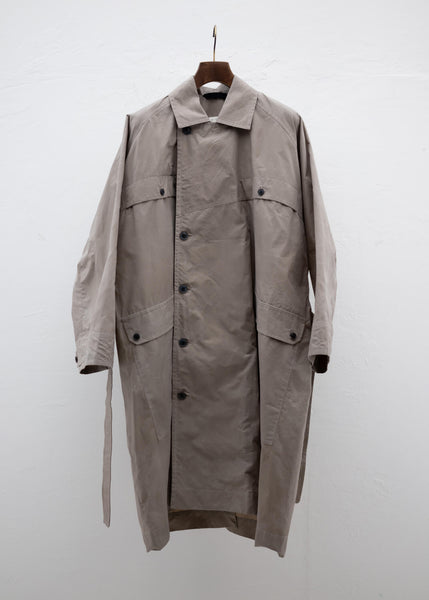 JAN-JAN VAN ESSCHE ”COAT#28” OVERSIZED DOUBLEBREASTED TRENCH STYLECOAT