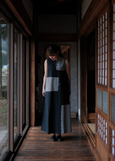 SUZUSAN Cotton Gingham Check Wide Sleeveless Dress  Boushi Shibori Block 7048C-317-Black - Black