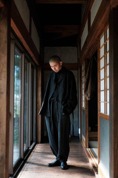 ZIIIN ""VENKEI"" HEMGATHER PANT LINEN WOOL HERRINGBONE / BLACK