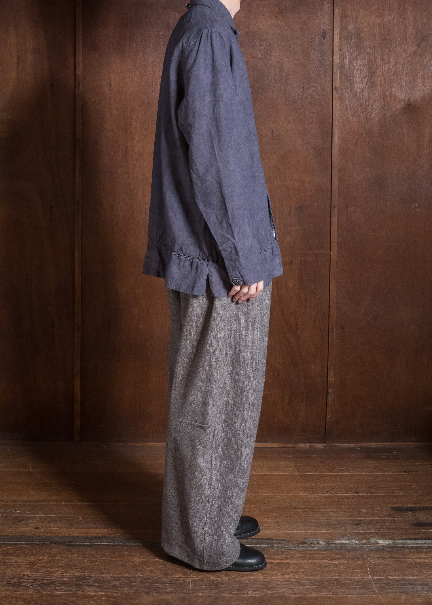 OLIVER CHURCH Over Shirt Hand-dyed / Anthracite Antique French Linen for context M Size