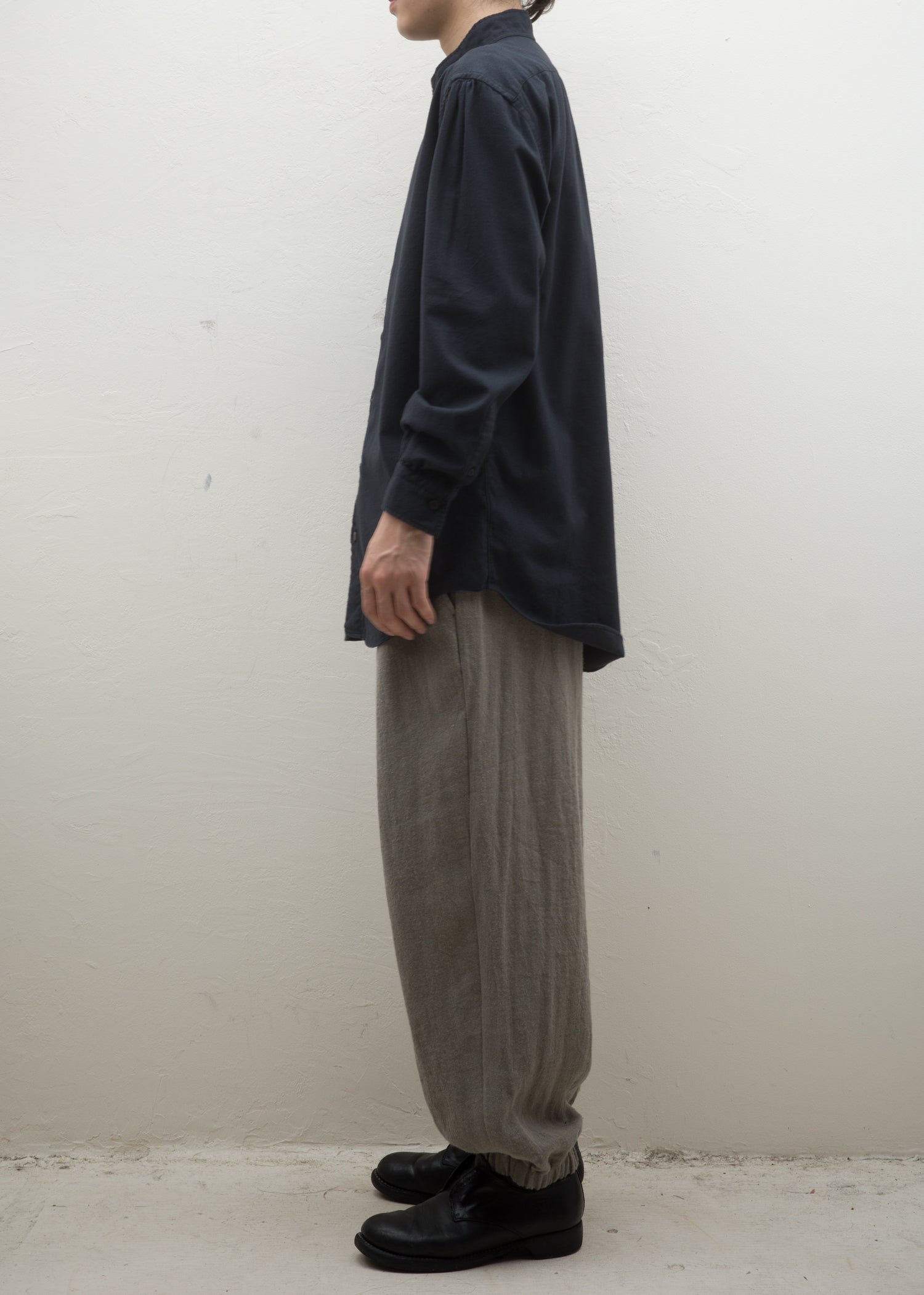 ZIIIN KAFKA STAND COLLAR GATHER SHIRT 硫化染 ORGANIC COTTON ORGANIC COTTON