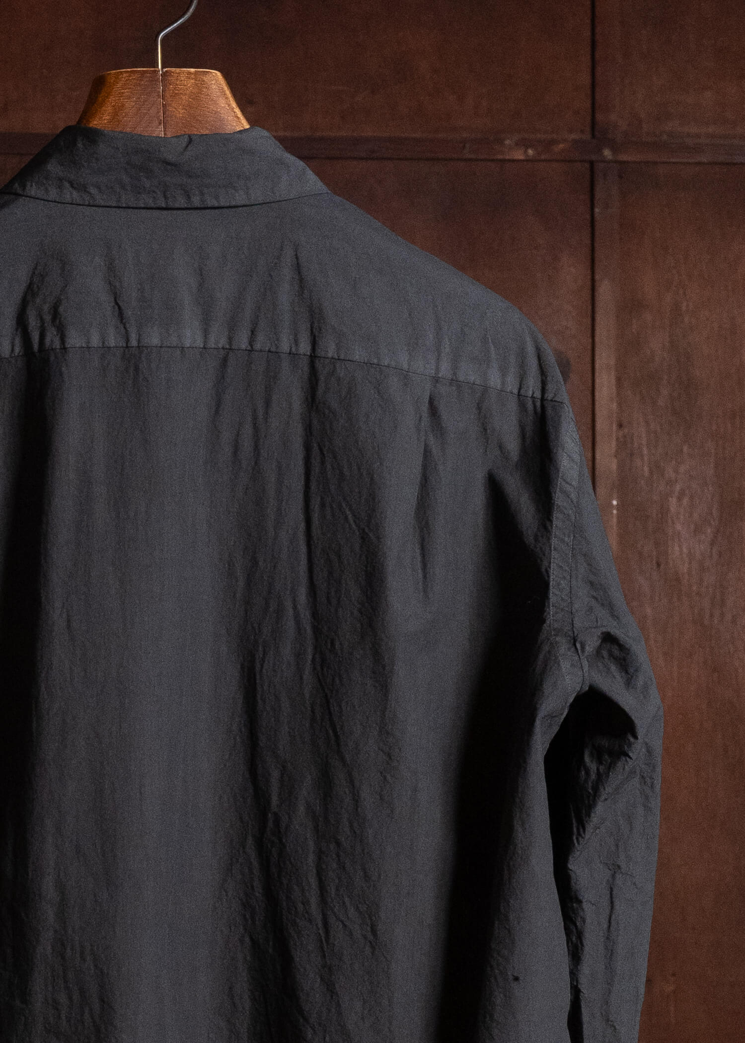 YOKO SAKAMOTO YS-26AW-78-MUGWORT × SUMI INK Regular Collar Shirt MUGWORT × SUMI INK