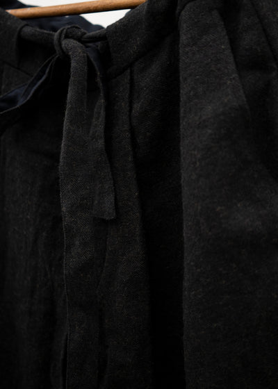ZIIIN "DARMA" 3 TUCK WIDE PANT / BROWN BLACK