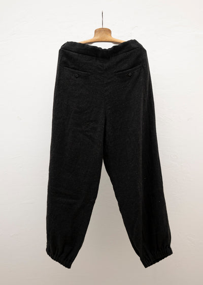 ZIIIN "DARMA" 3 TUCK WIDE PANT / BROWN BLACK