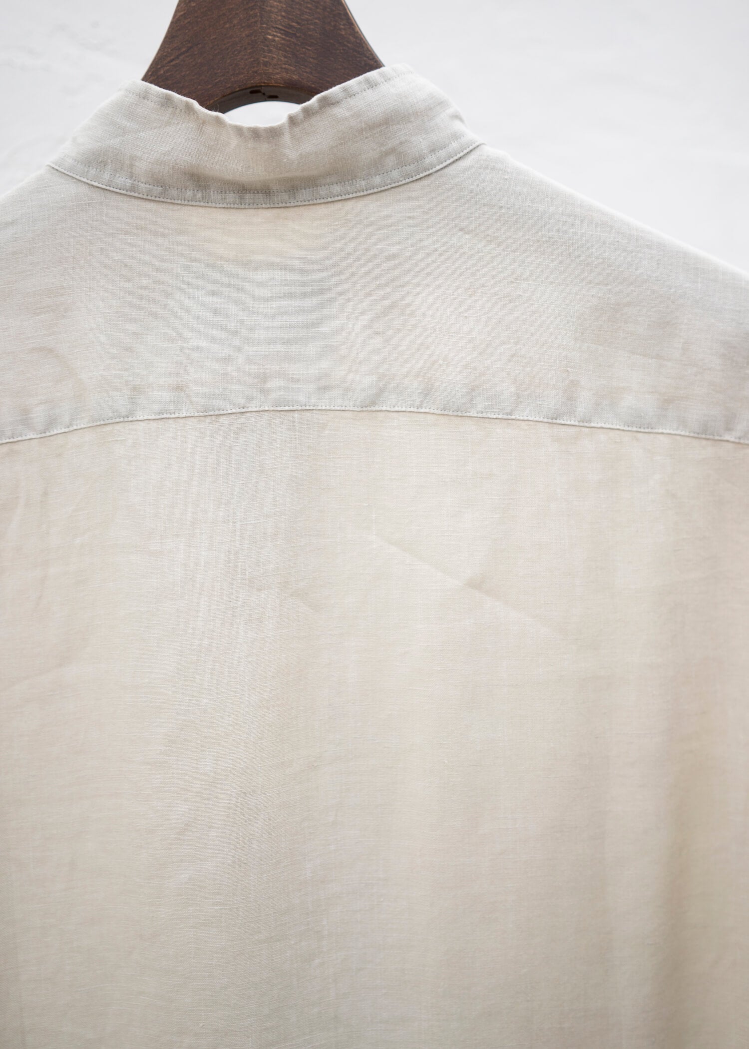 ZIIIN ANGO 硫化染 Brushed linen Long shirt / KINARI