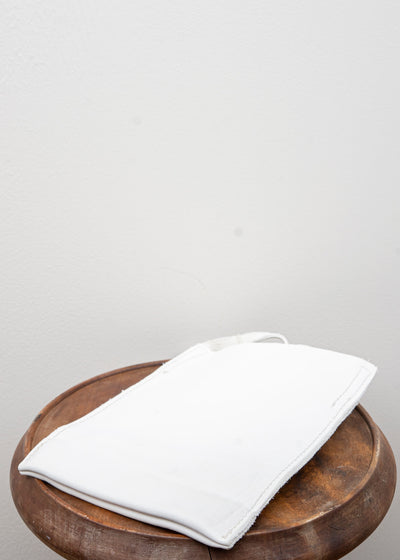 GUIDI / "PKT1" PASSPORT BAG / SOFT HORSE FULL GRAIN / CO00T / OFF WHITE