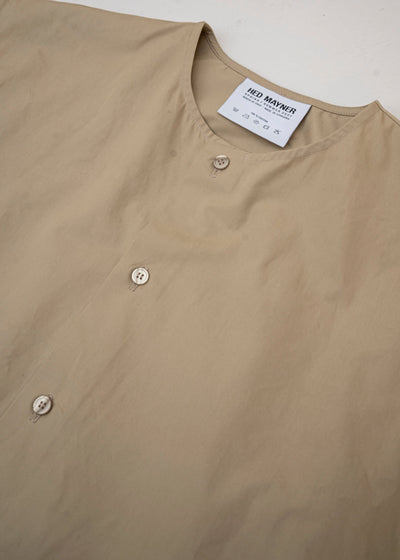 HED MAYNER / SLEEVELESS BUTTON SHIRT / BEIGE COTTON