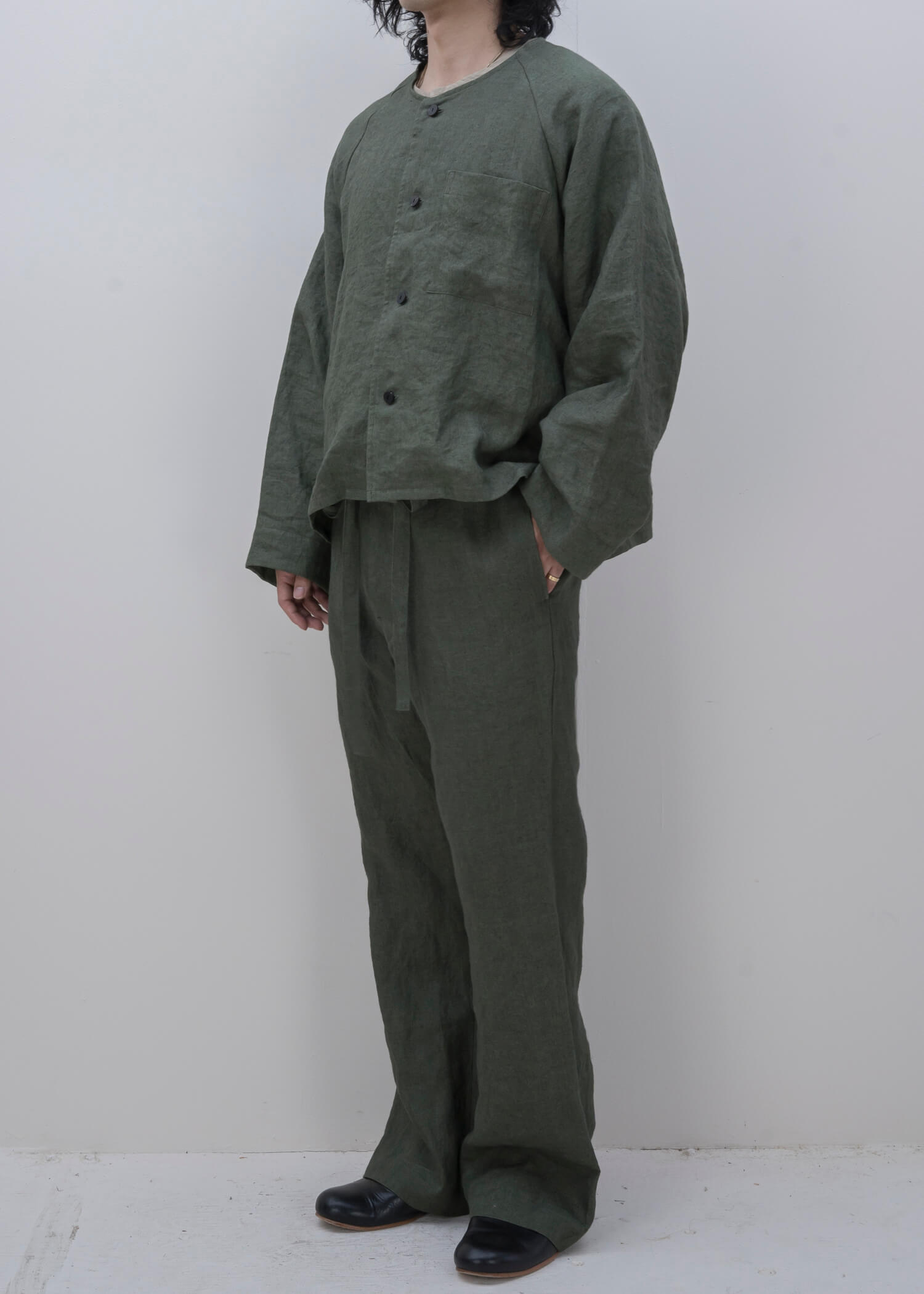 ZIIIN / "GOKUH" Linen Raglan Sleeve Jacket / MOSS