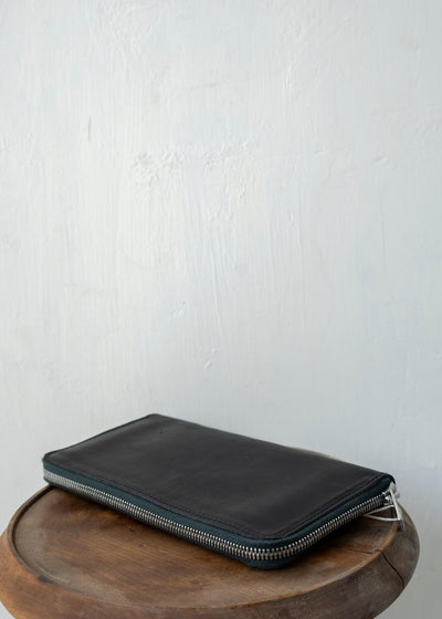 GUIDI / "C6" ZIPPED WALLET / KANGAROO FULL GRAIN