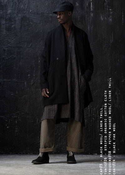 JAN-JAN VAN ESSCHE / "COAT#24" BLACK YAK WOOL