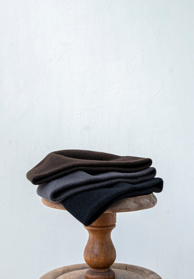 SCHA / "Art#934" Wool Watch cap / chocolate