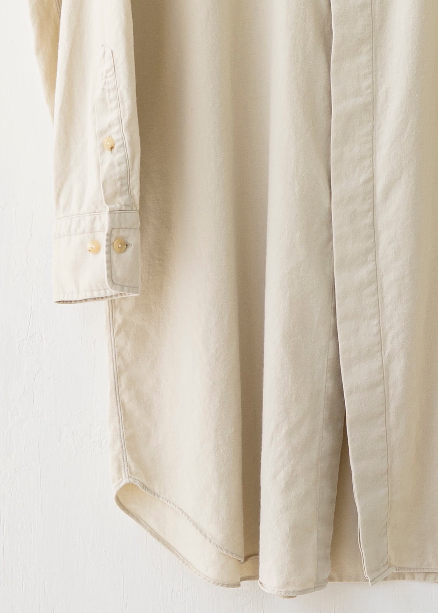ZIIIN / "ANGO" Sulfur dye Brushed cotton Long shirt / KINARI