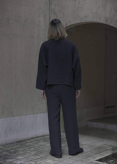 ZIIIN "GOKUH" RAGLAN SLEEVE SHORT BLOUSON / BLACK