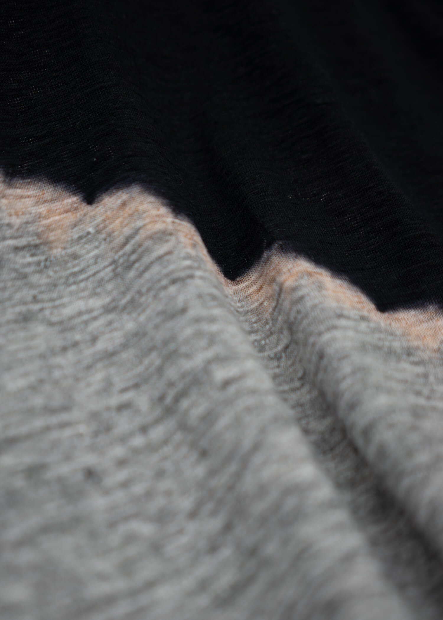 SUZUSAN Linen Jersey Short Sleeve T-Shirt Black / Grey