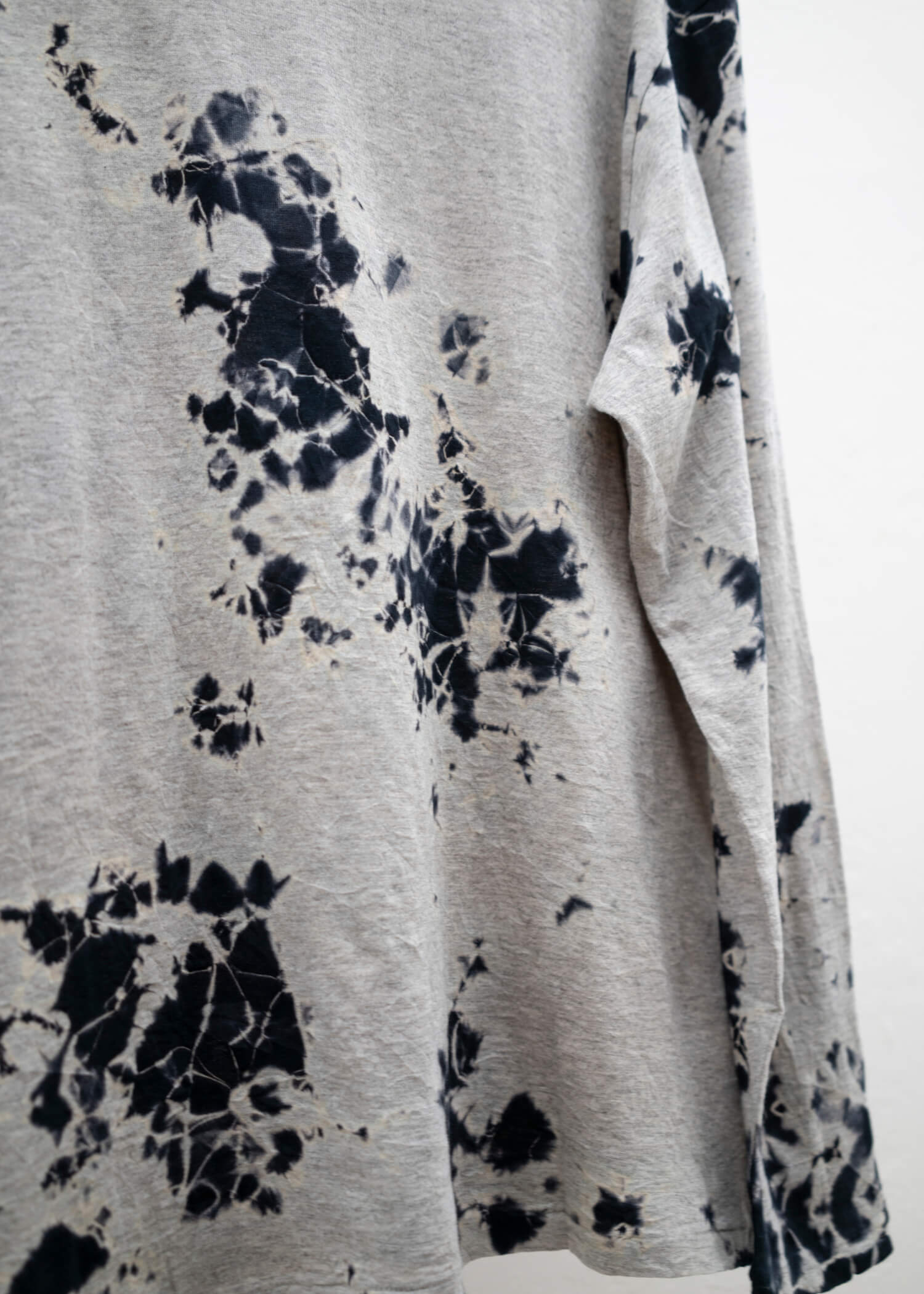 SUZUSAN Cotton Cashmere Long Sleeve T-Shirt(Madara Shibori) Black - Grége