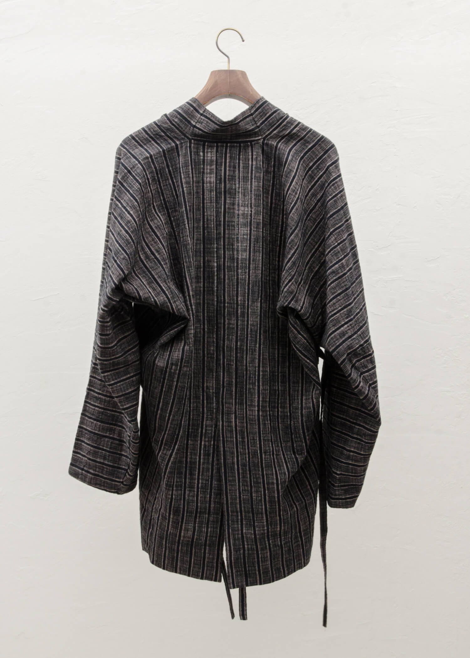 JAN-JAN VAN ESSCHE“KIMONO#9”条纹棉布