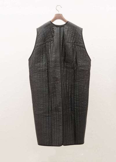 JAN-JAN VAN ESSCHE "SLEEVELESS COAT#2" PADDED MUD SILK