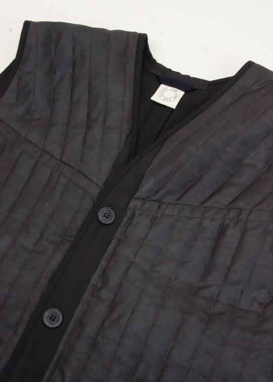 JAN-JAN VAN ESSCHE "SLEEVELESS COAT#2" PADDED MUD SILK