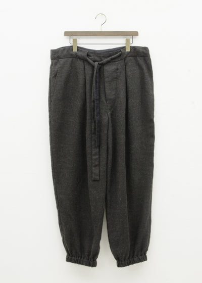 ZIIIN "VENKEI" HEMGATHER PANT / BROWNBLACK