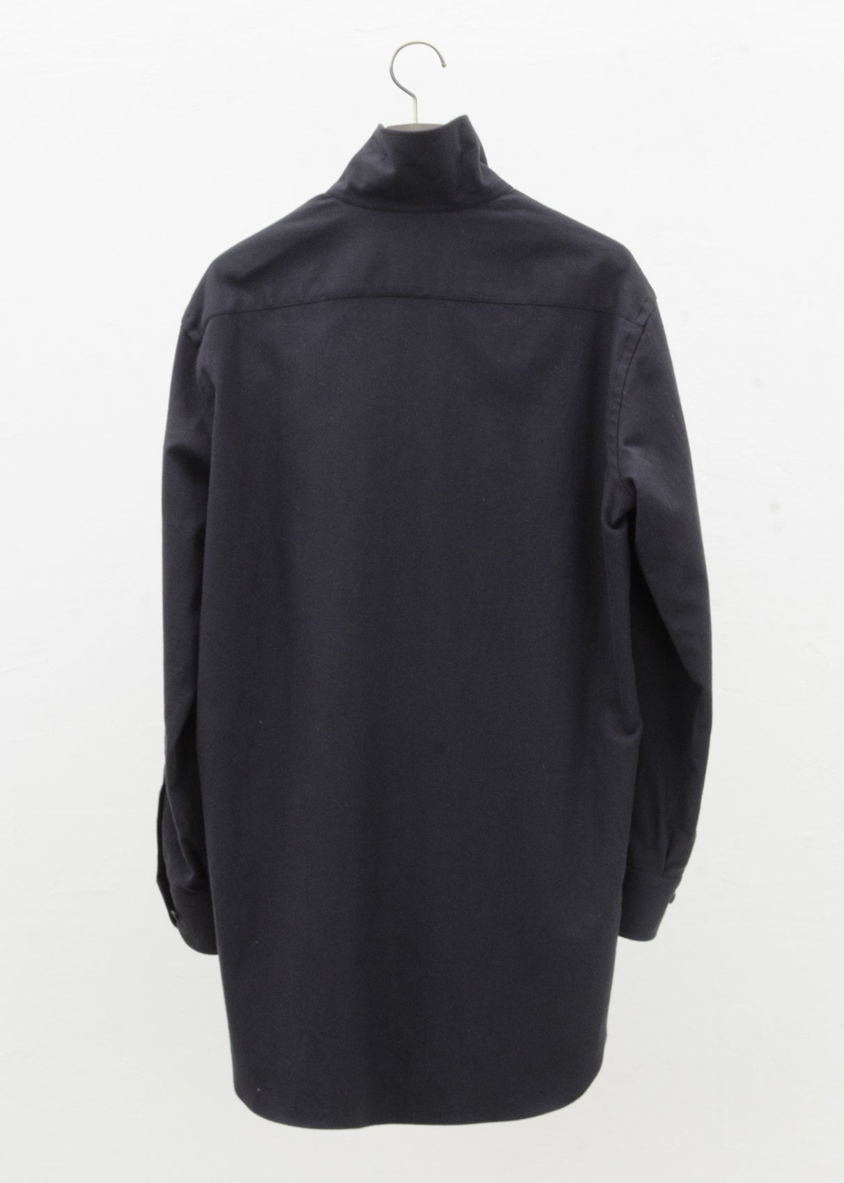 ZIIIN“OSCAR / 21AW”高领衬衫/黑色