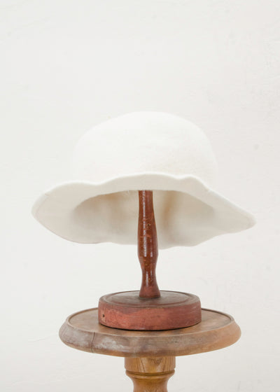 SCHA Art#1147 / Walk Time Small ''RB'' / ecru × ecru