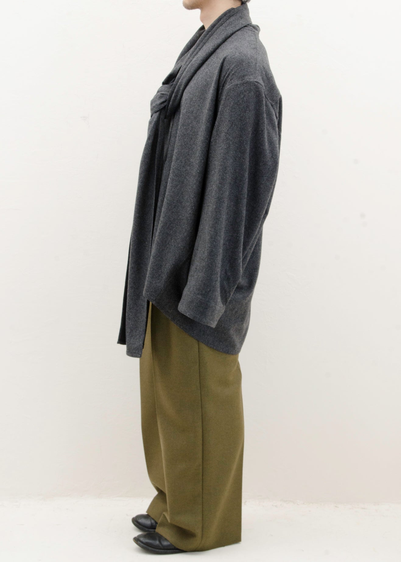 HED MAYNER SCARF COLLAR SHIRT / GRAY FLANNEL