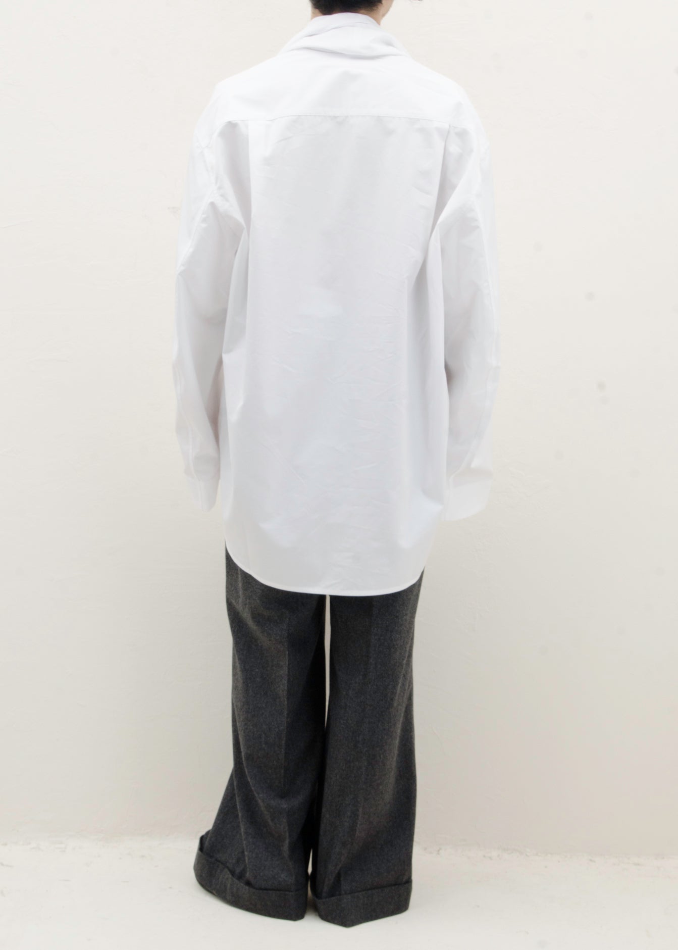 HED MAYNER 围巾领衬衫 / 白色