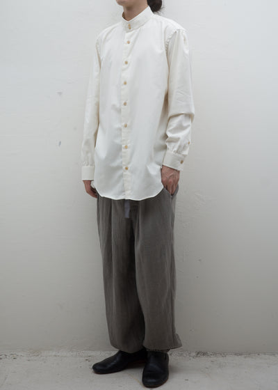 ZIIIN "KAFKA" STAND COLLAR GATHER SHIRT ORGANIC COTTON / BEIGE