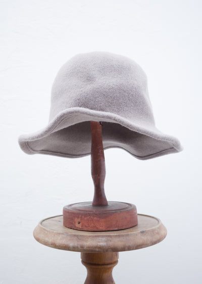 SCHA ART#1686 / Traveler „+“ / gray beige