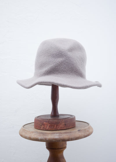 SCHA ART#1686 / Traveler „+“ / gray beige