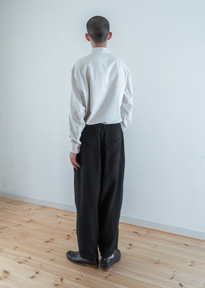 ZIIIN "DARMA" 3 TUCK WIDE PANT / BLACK